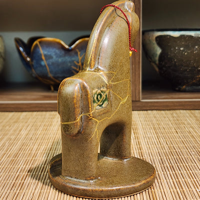 Brown Kintsugi Horse Figurine, Handmade Ceramic Art | Hand-Restored Brown Ceramic Horse, Wabi-Sabi Decor & Meaningful Gift