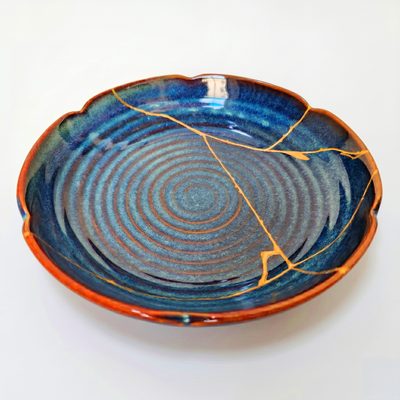 Handcrafted Cosmic Blue Lotus Drop Kintsugi Ceramic Dish