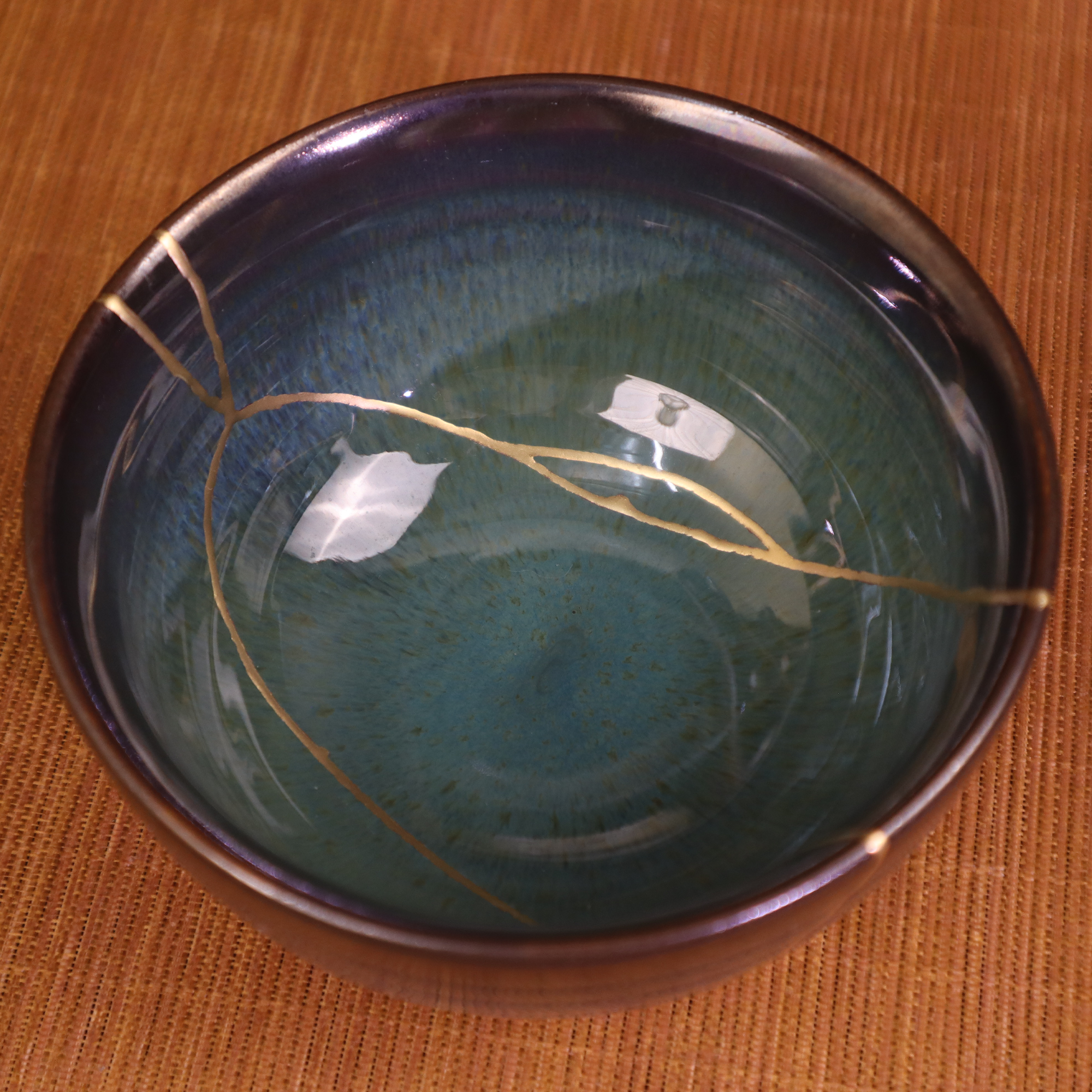 Hikari Harmony Kintsugi Emerald Ceramic Bowl | Wabi-Sabi Artistic Emerald Kintsugi Ceramic Bowl (4.33 x 2.36 inches)