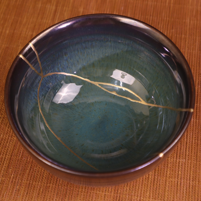 Hikari Harmony Kintsugi Emerald Ceramic Bowl | Wabi-Sabi Artistic Emerald Kintsugi Ceramic Bowl (4.33 x 2.36 inches)